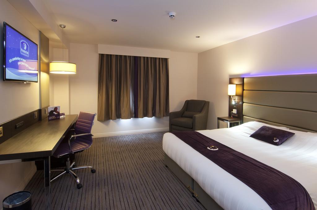 Premier Inn Bodmin Zimmer foto